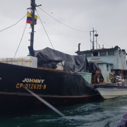 Kolumbien 🇨🇴 Mit dem Boot auf dem Pazifik